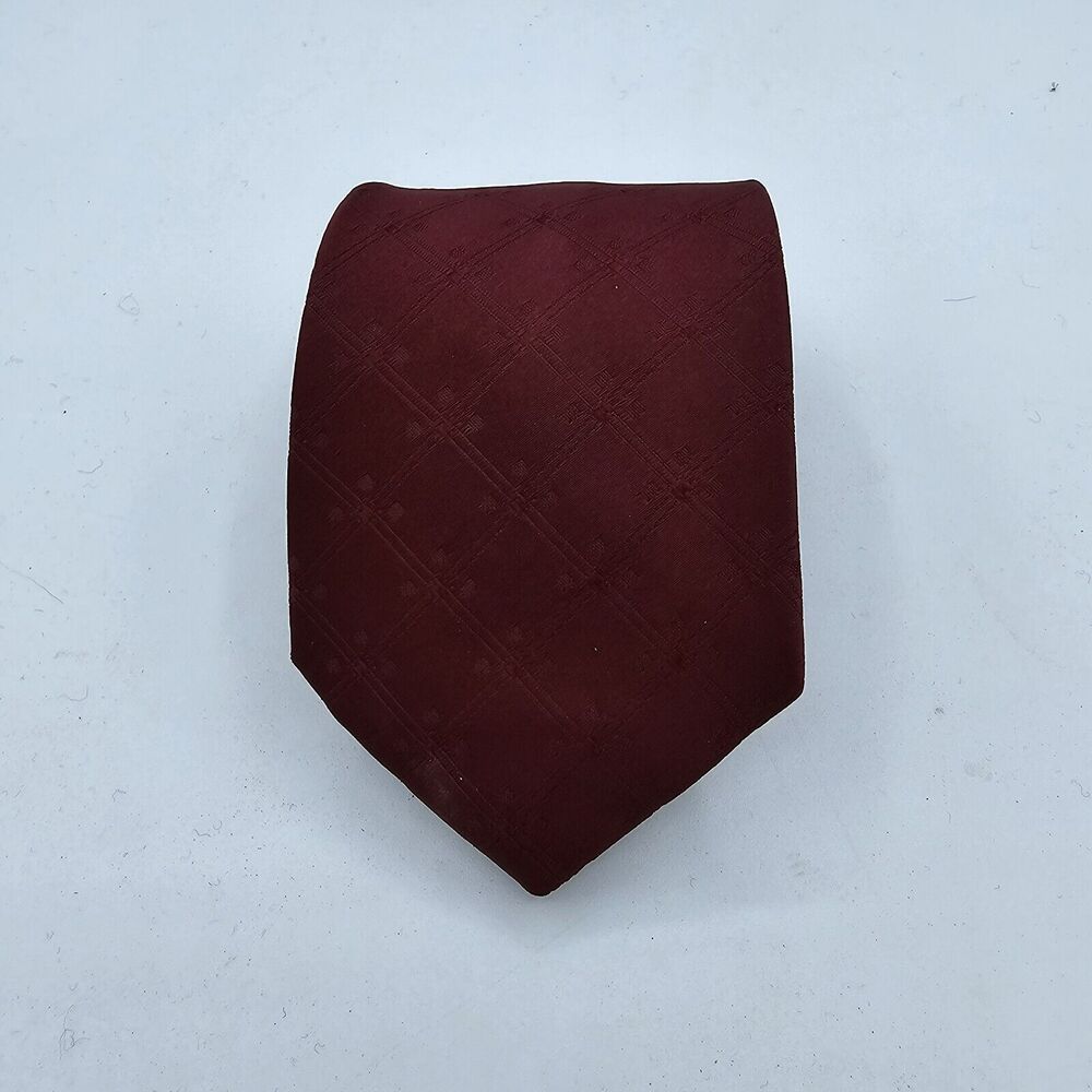 Men's Necktie Monsieur Cravatieur Polyester Necktie Red Square 56x3 In Vintage